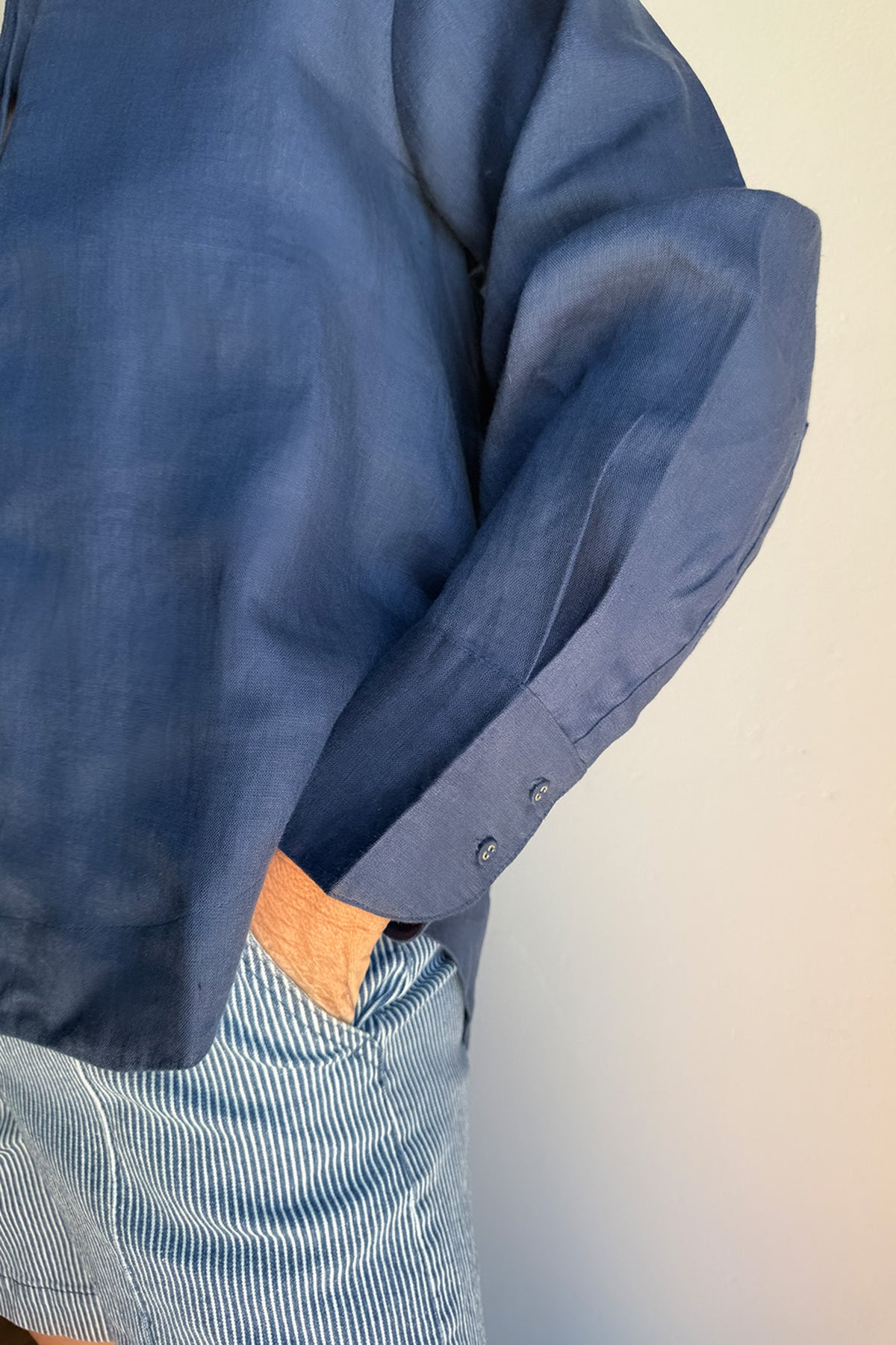 Oversized Linen Boyfriend Shirt in Navy