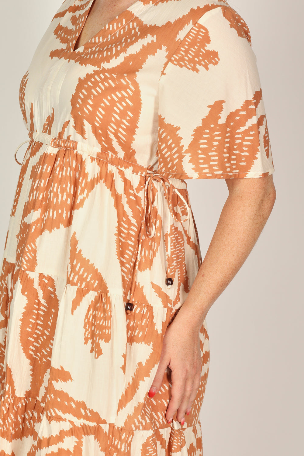 Iris Adjustable Waist Dress in Desert Palms