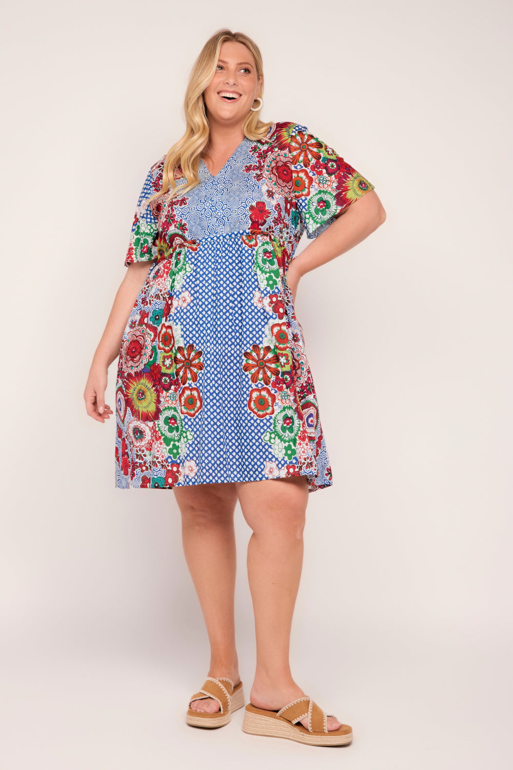 Iris Short Dress in Saleya