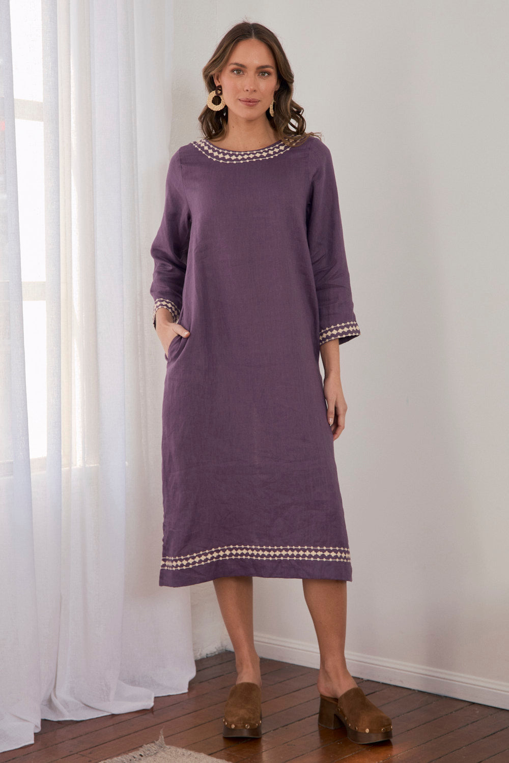 Jarla Linen Dress in Merlot Dream