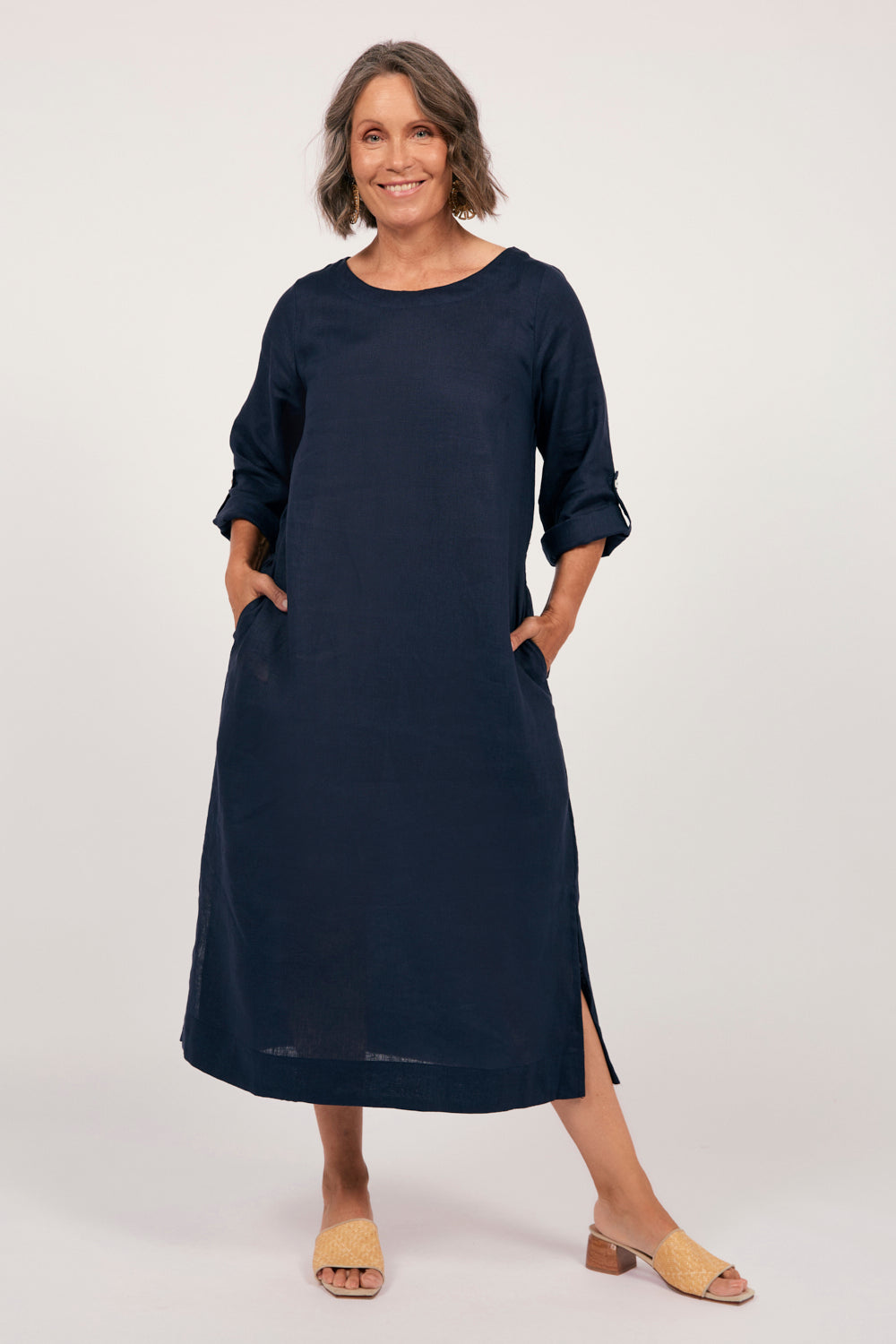 Jarla Linen Midi Dress in Navy