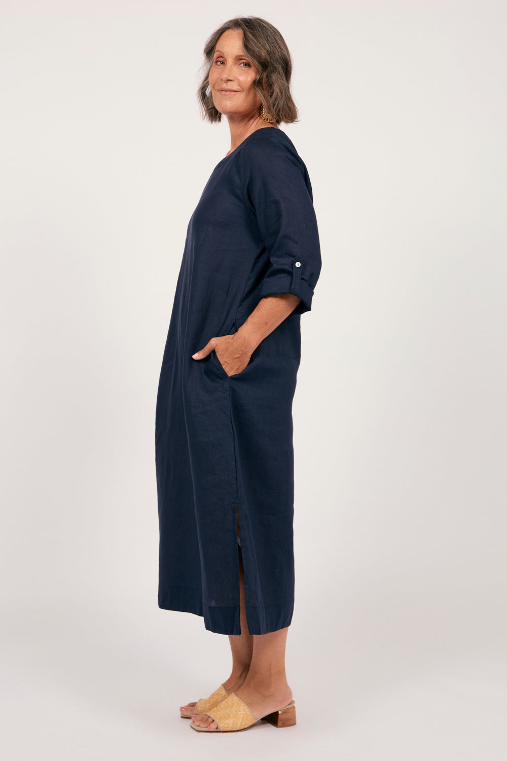 Jarla Linen Midi Dress in Navy