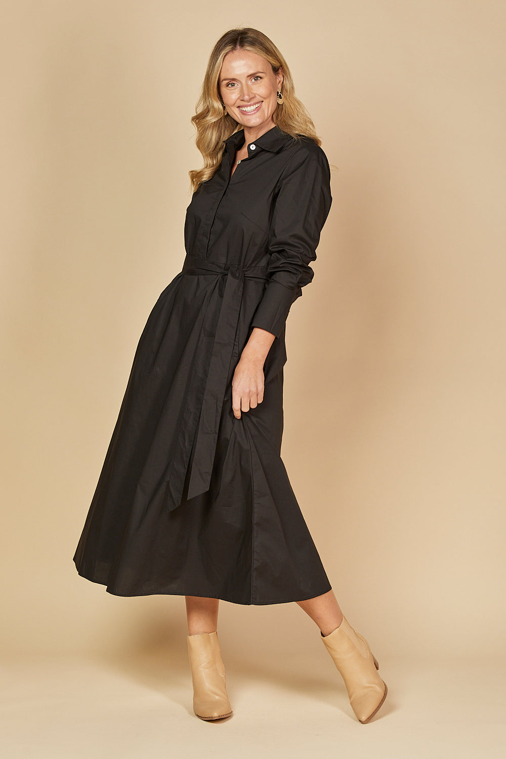 Kelly Poplin Dress in Black