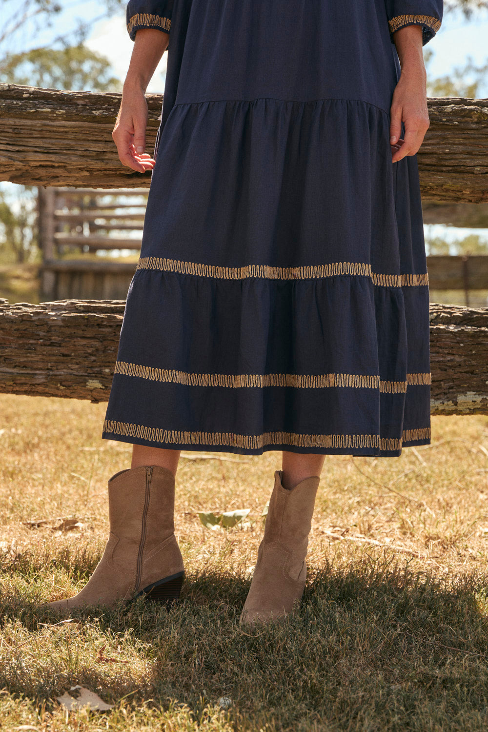 Sabre V-Neck Dress in Midnight Clay