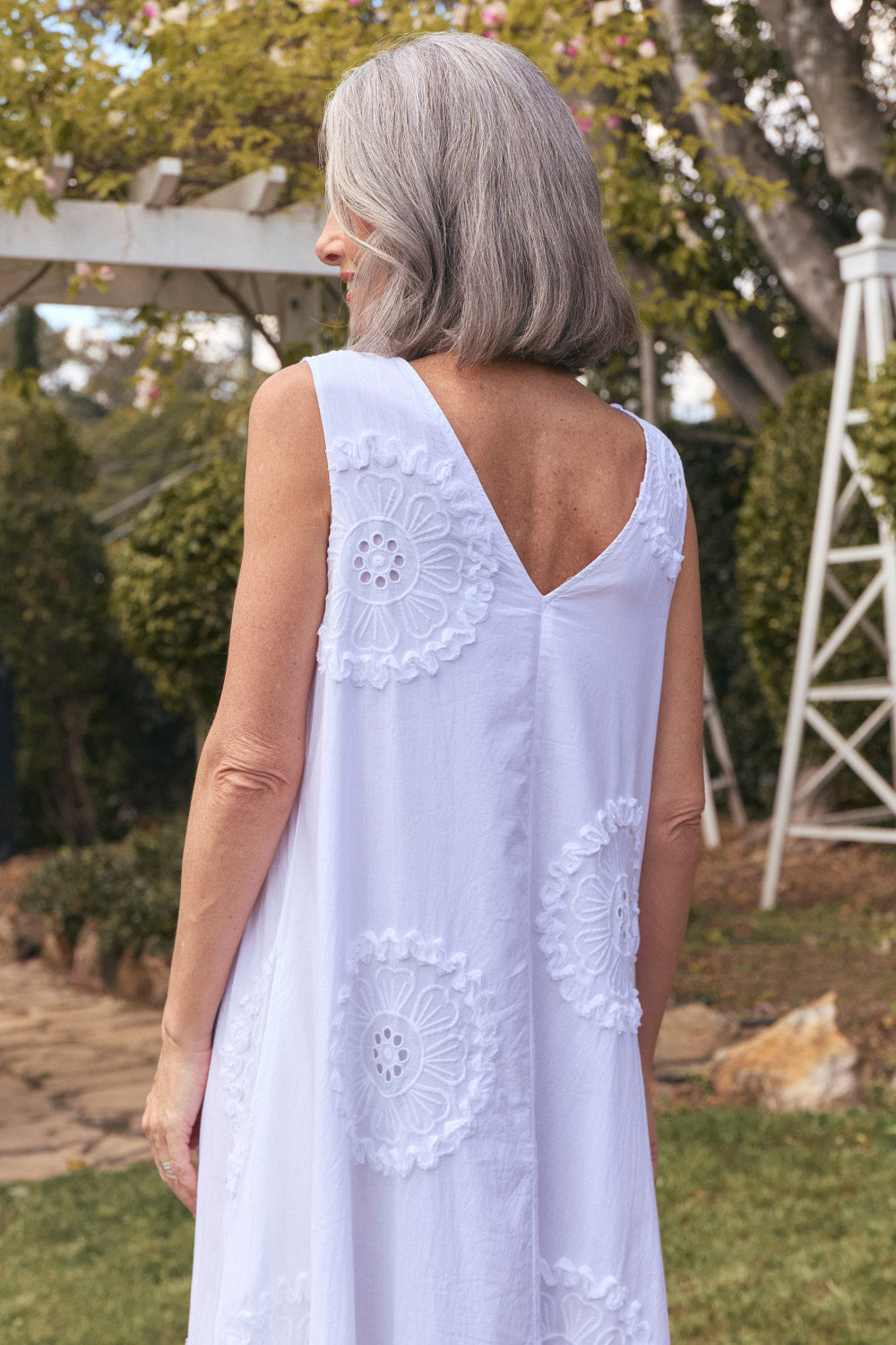 Suzie Reversible Swing Dress in White Manali