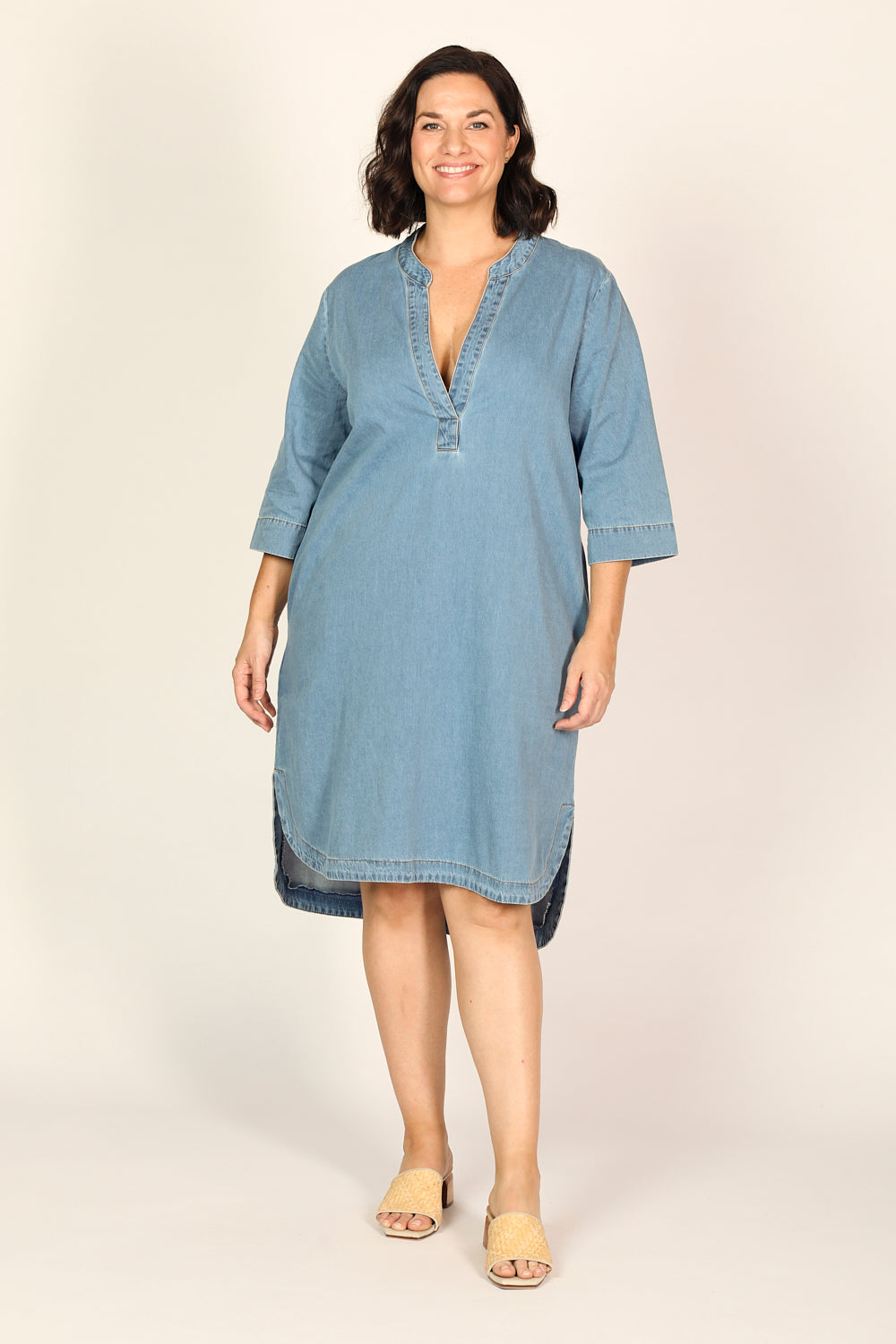 Lana Chambray Short Dress in Light Wash