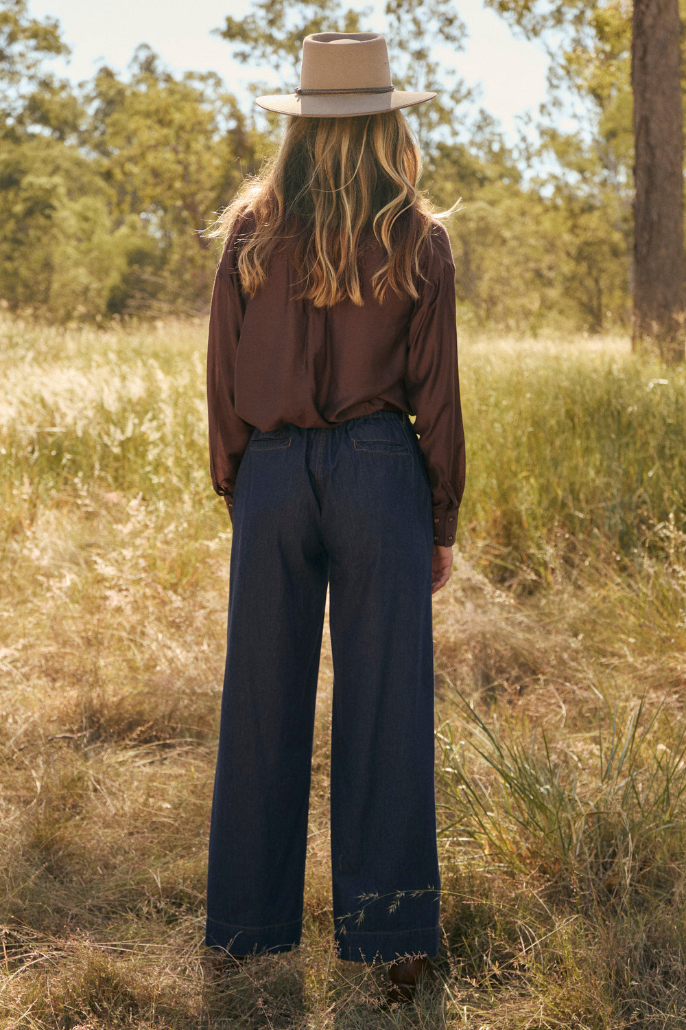 Marin Chambray Pant in Dark Wash