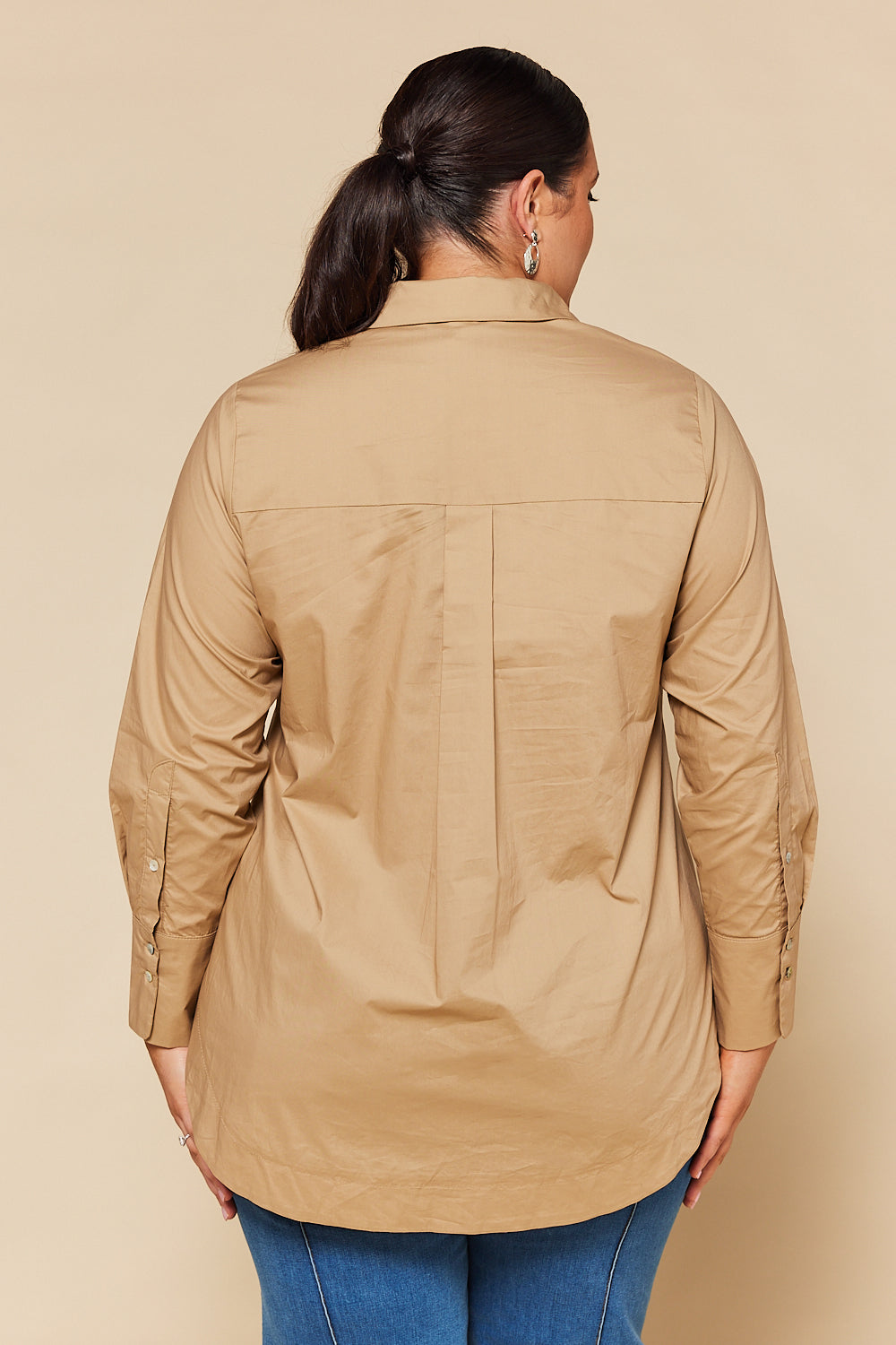 Oversized Boyfriend Shirt in Camel