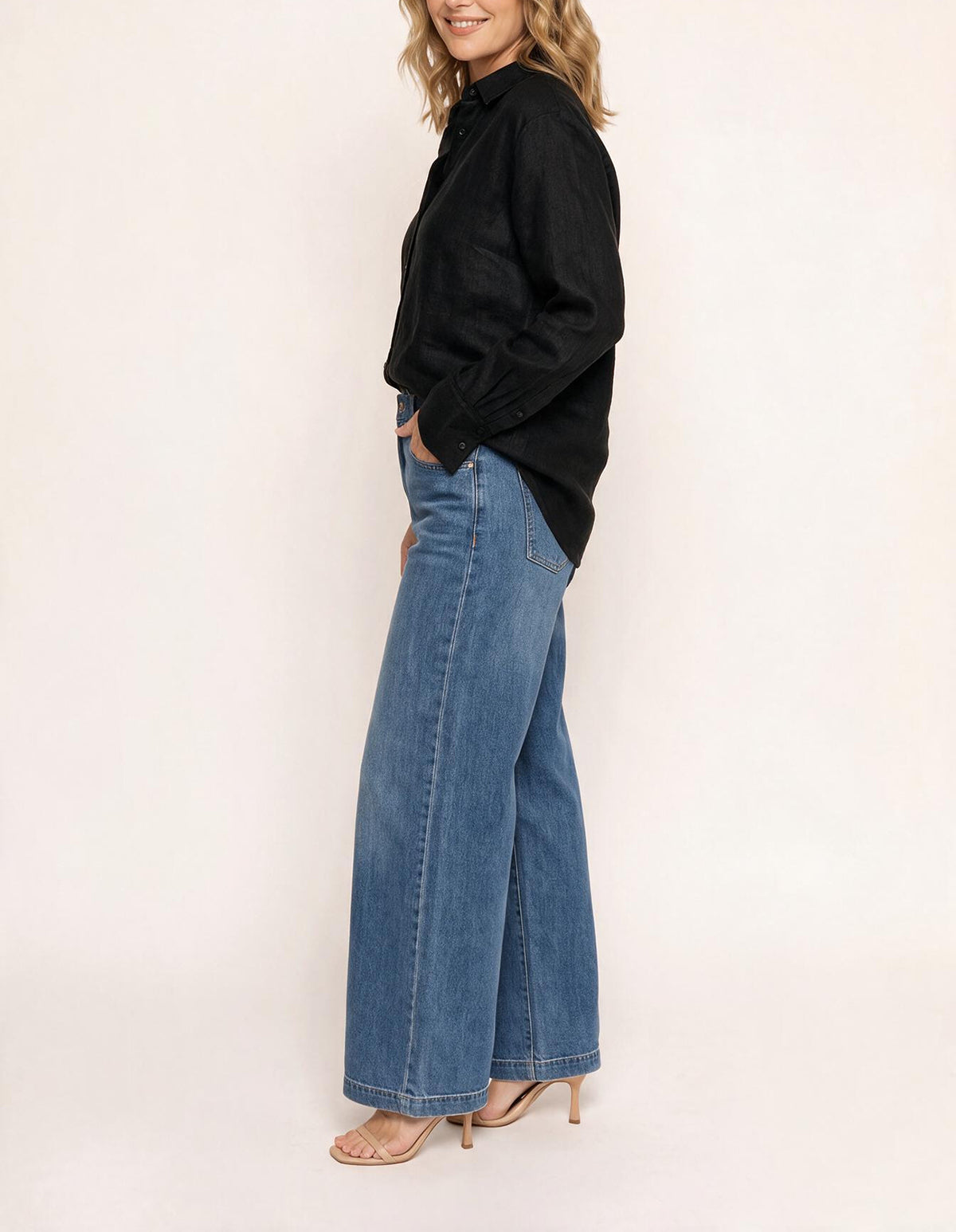 Oversized Linen Boyfriend Shirt in Black