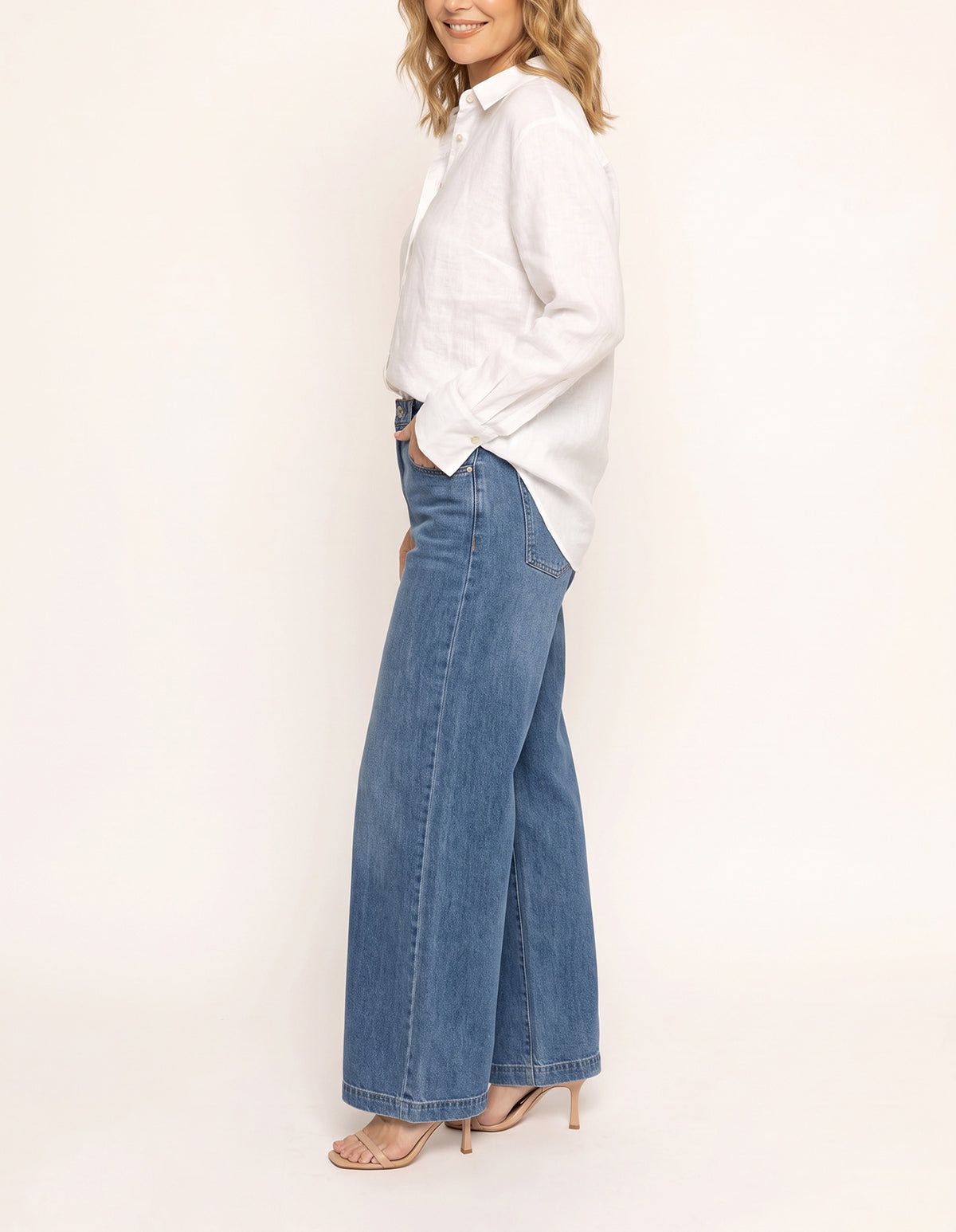 Oversized Linen Boyfriend Shirt in White
