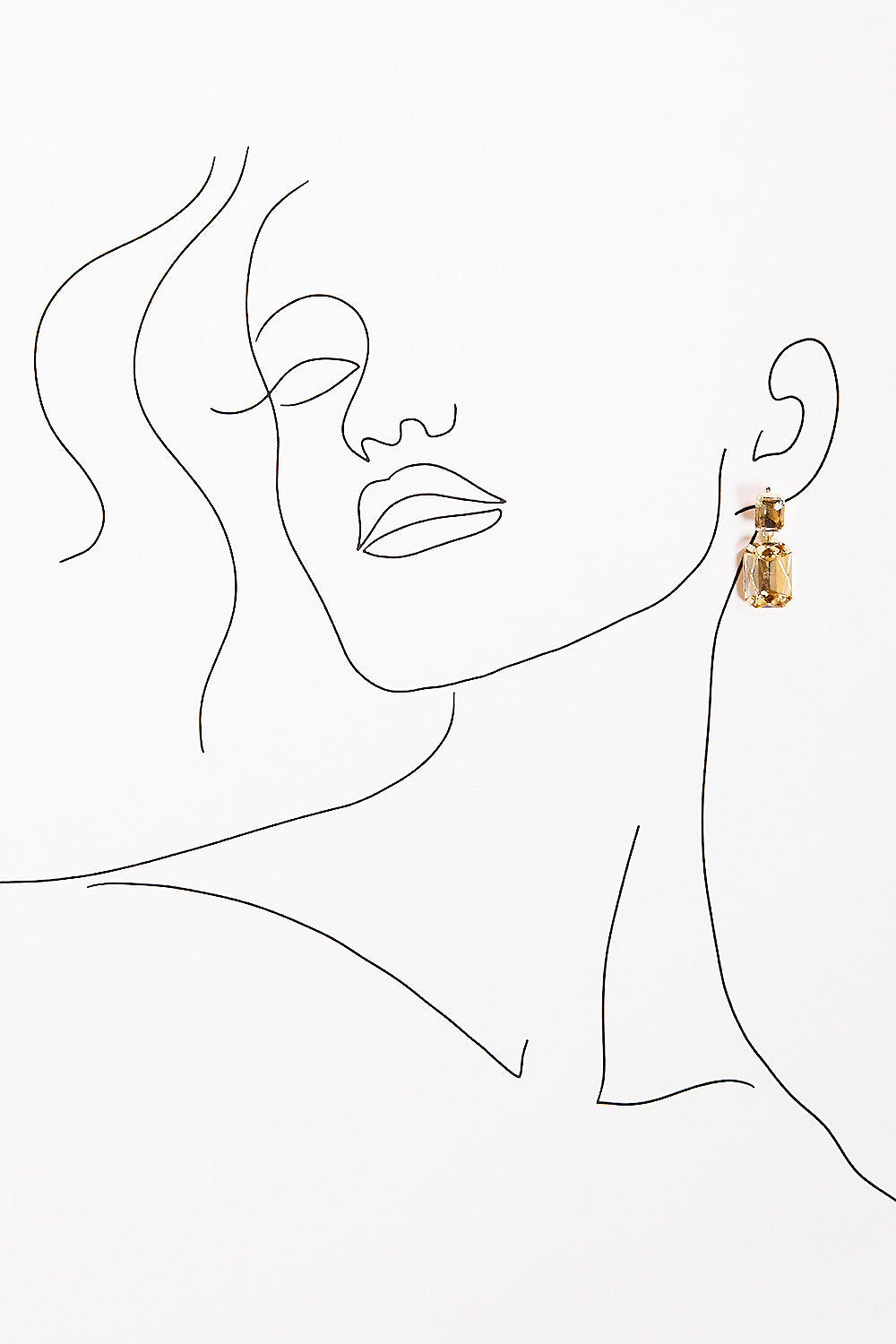 Rectangle Glass Stone Drop Earrings in Champagne