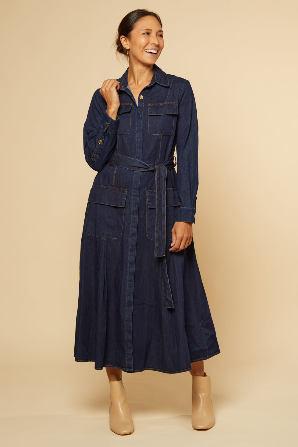 River Chambray Pocket Dress in Dark Wash