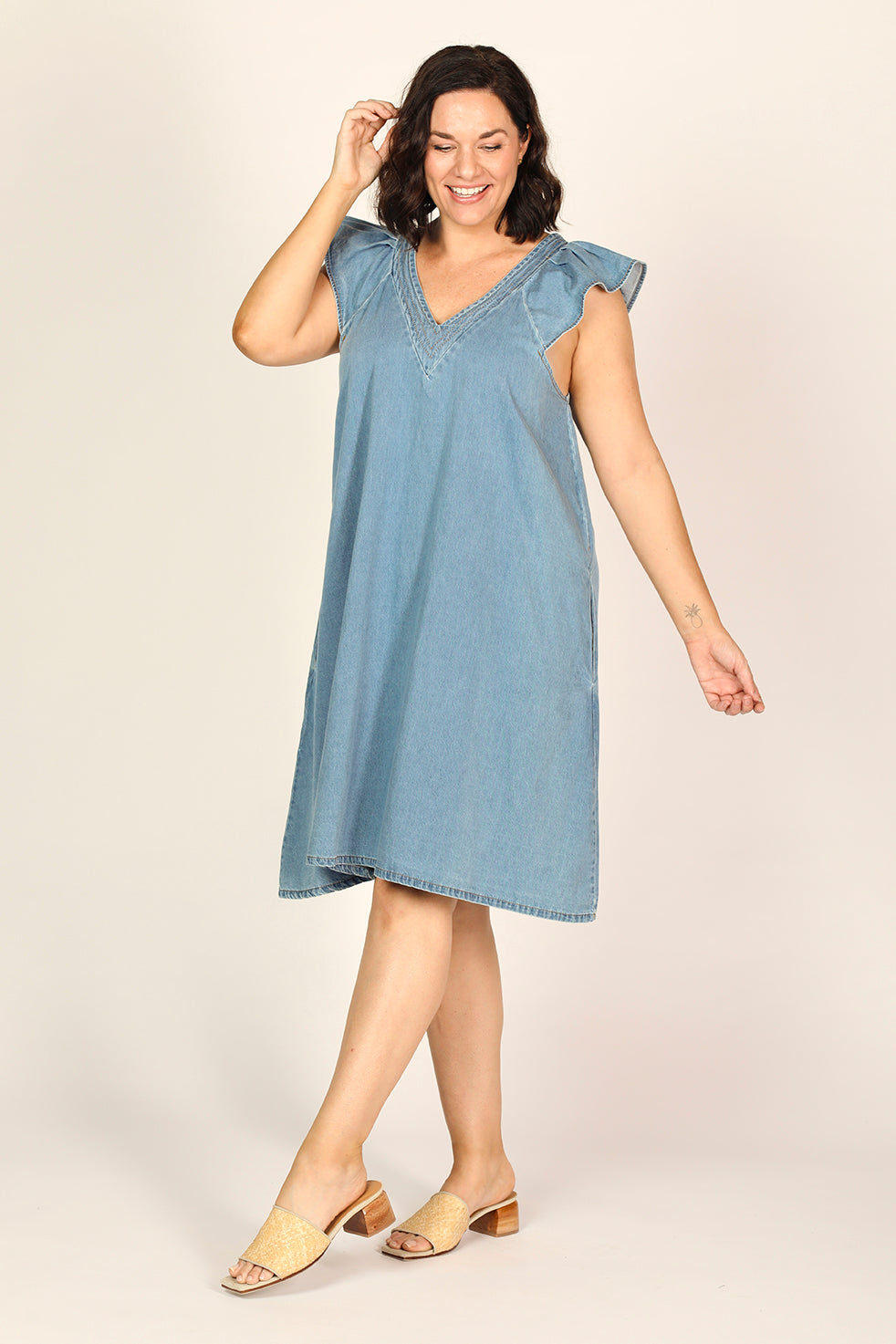 Rivka Chambray Short Dress in Light Wash