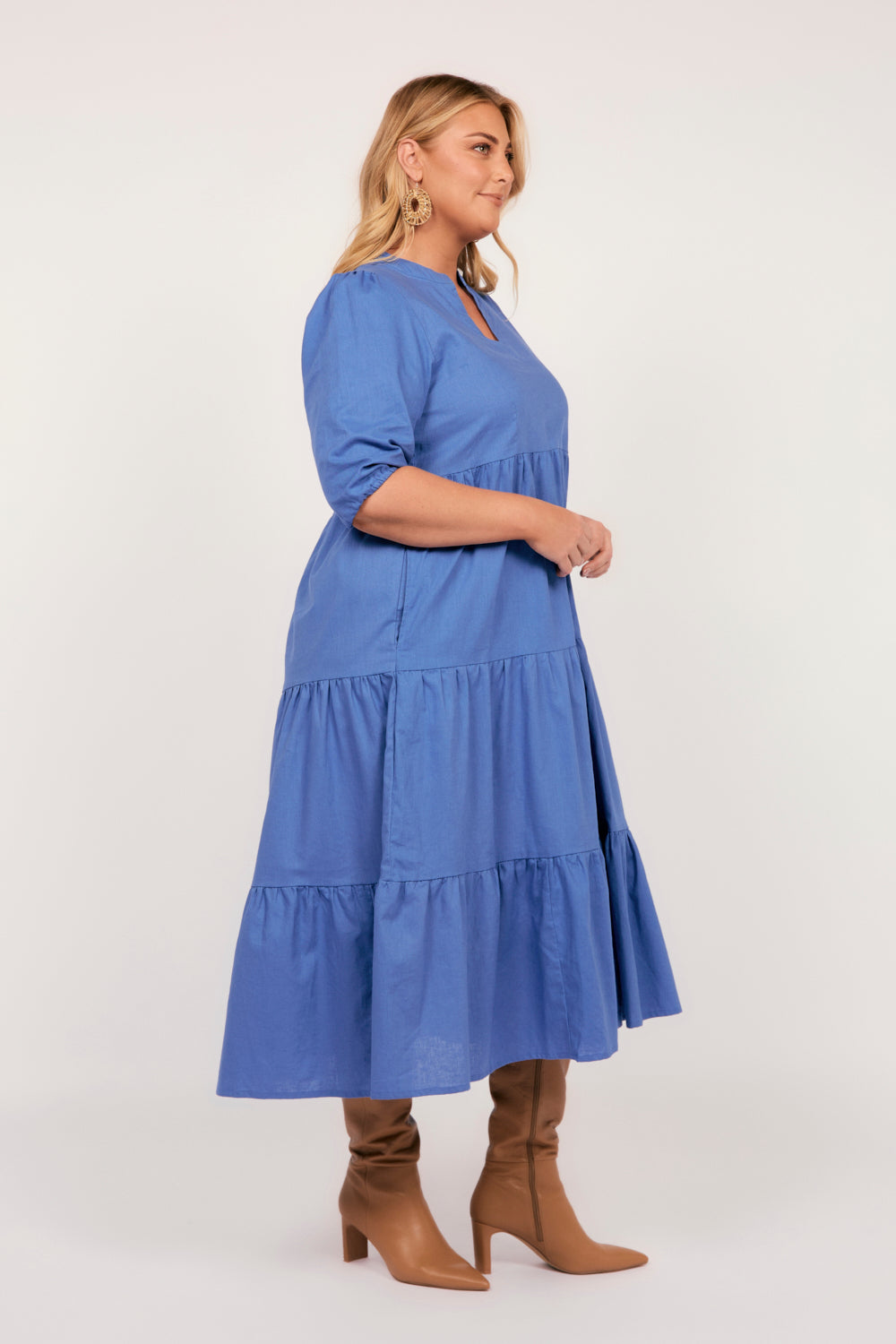 Sabre V-Neck Dress in Yale Blue