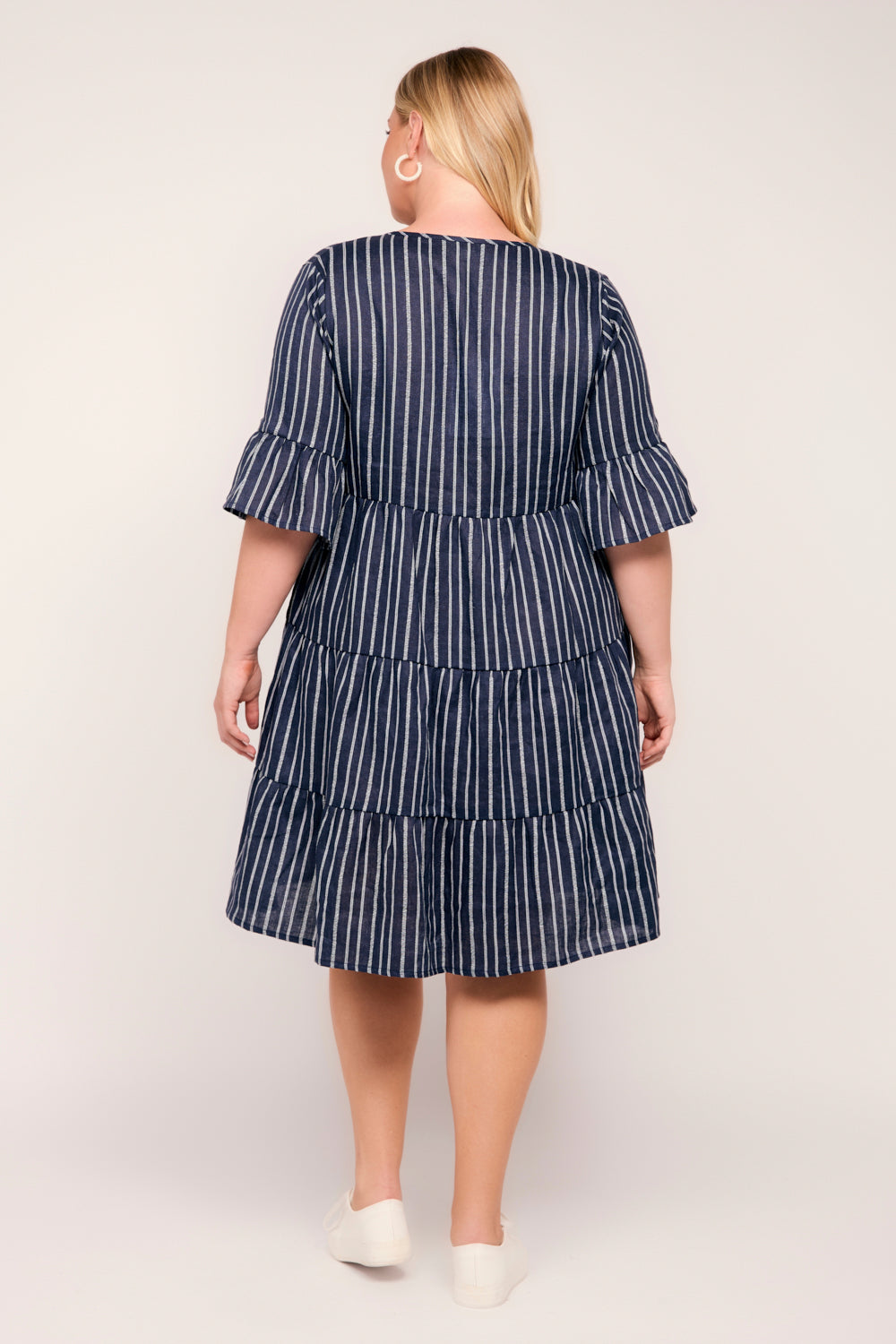 Scout Linen Tiered Dress in Boathouse