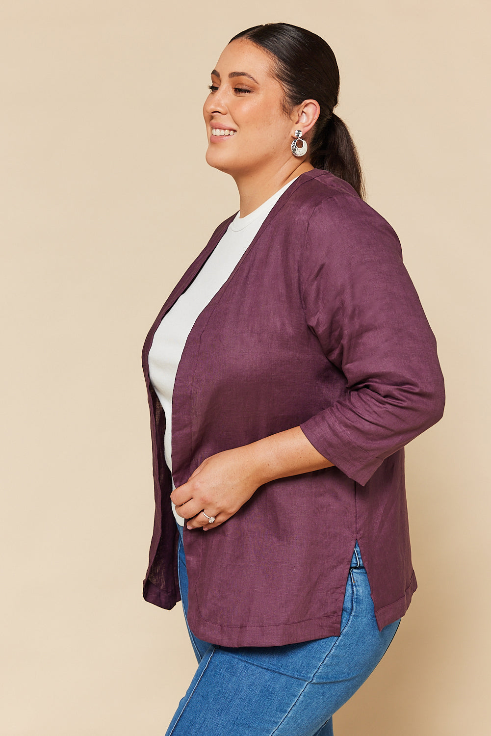 Short Linen Duster Jacket in Plum