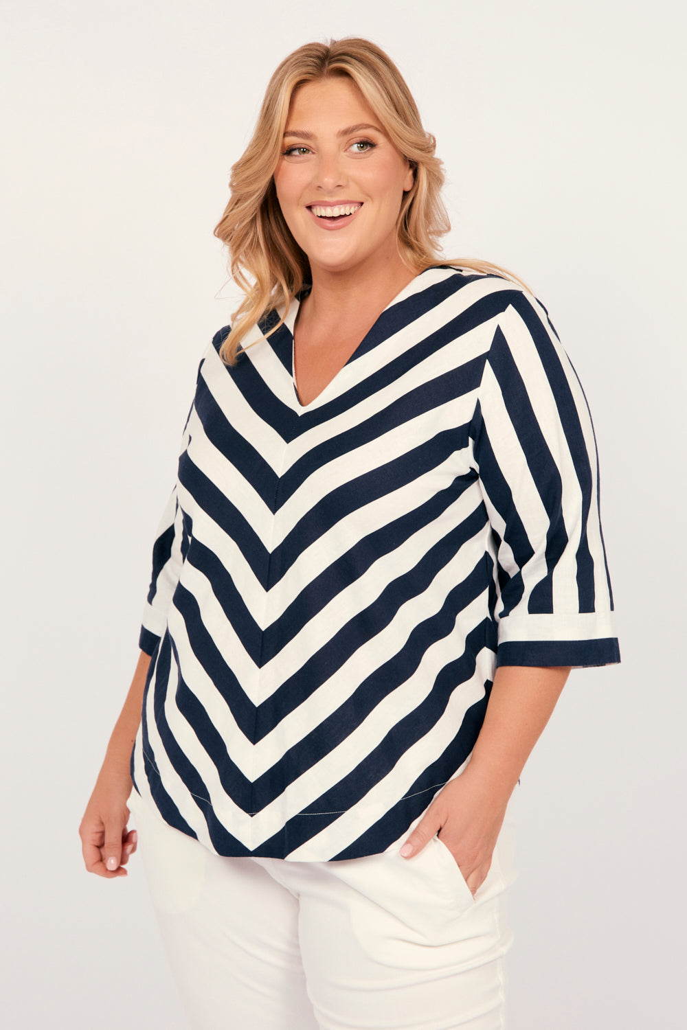 Tamara 3/4 Sleeve Top in Voyager