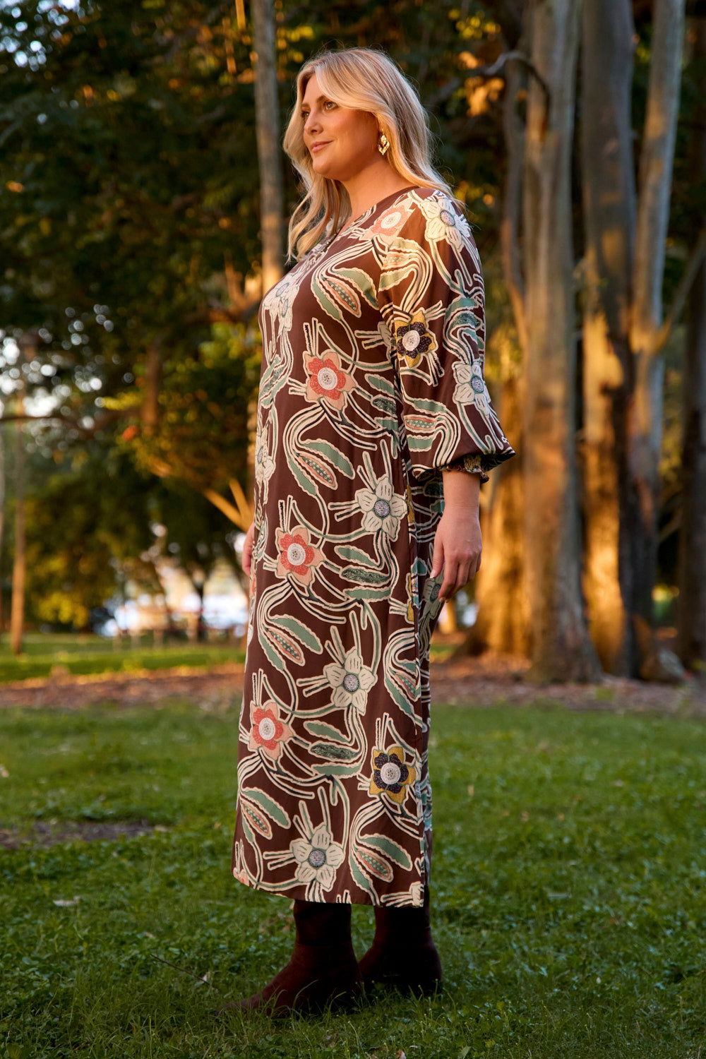 Tamryn Long Sleeve Dress in Twilight Grove