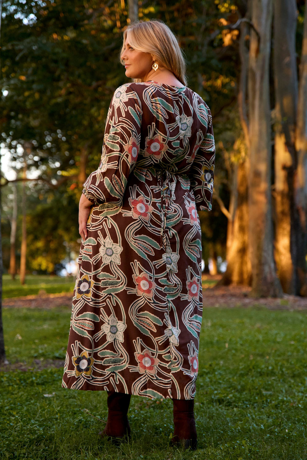 Tamryn Long Sleeve Dress in Twilight Grove