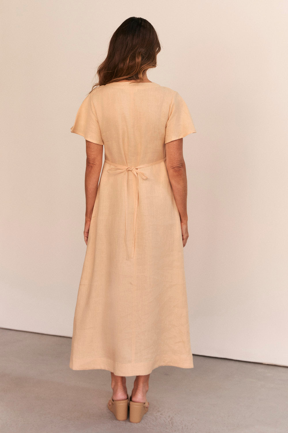 Tatum Linen Flutter Sleeve Dress in Sand
